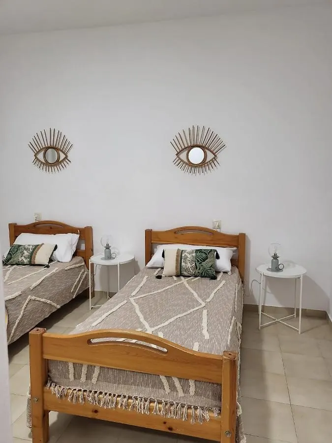 Holiday home Global Immo 8008 Casa Hendre Villa Roses