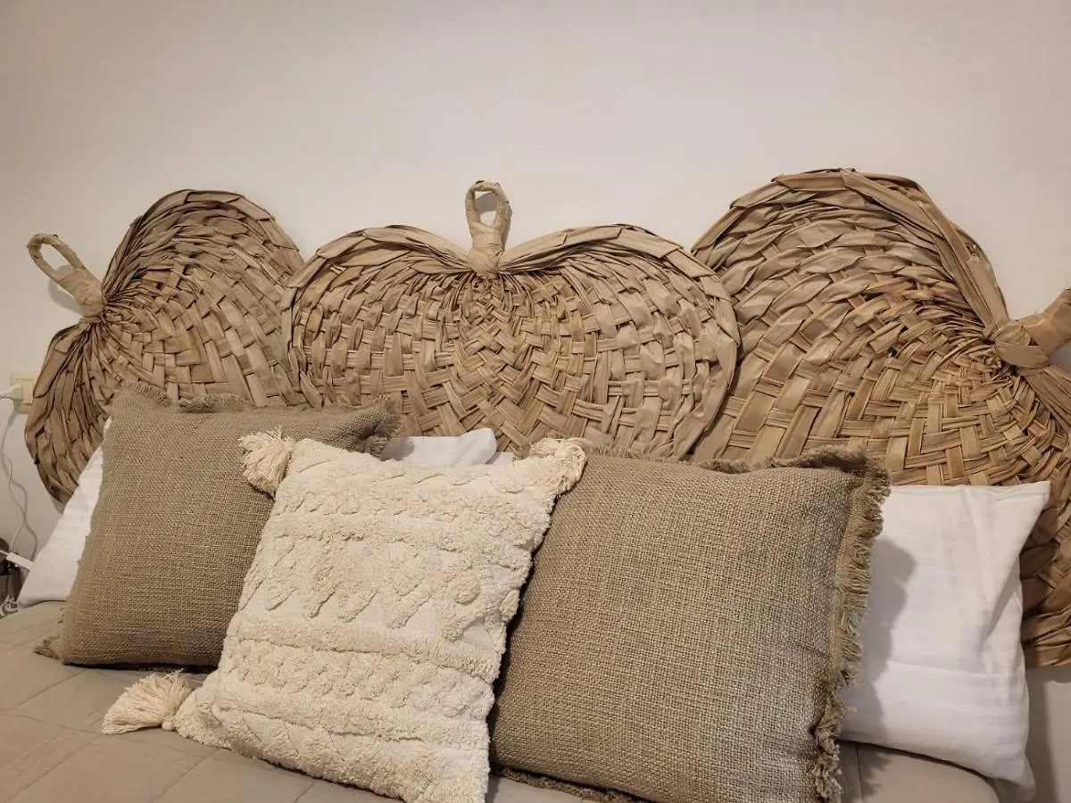 Holiday home Global Immo 8008 Casa Hendre Villa Roses