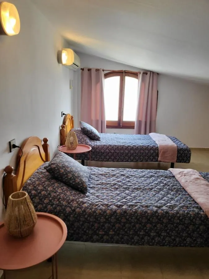 Holiday home Global Immo 8008 Casa Hendre Villa Roses